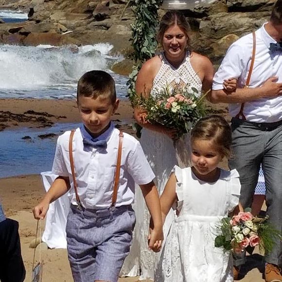 Meet your Posher, Karen - Picture 1 of 1